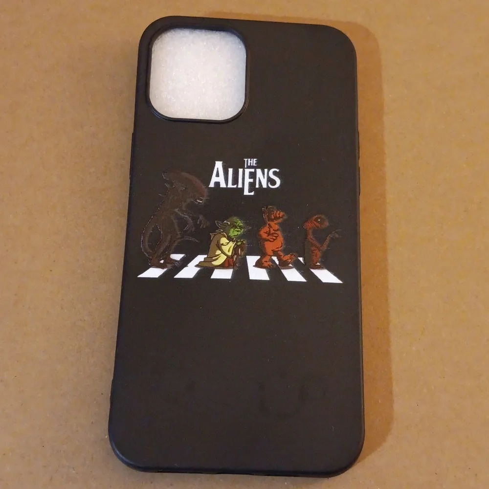 Iphone 14 Pro Max The Aliens Cell Phone Case